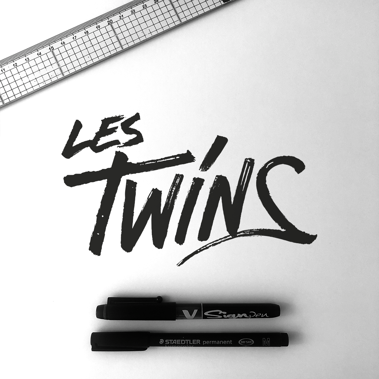 LesTwins-02